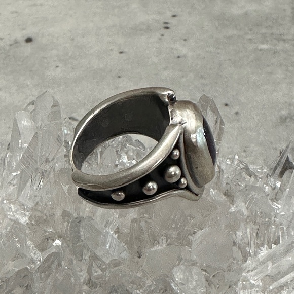 Acid Queen amethyst ring size 5.25 - Picture 4 of 7